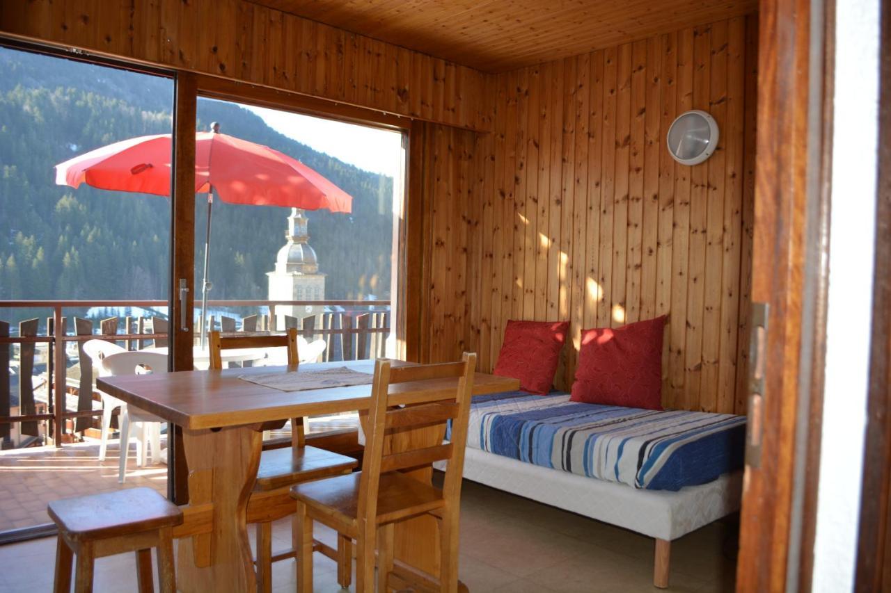 Village Vacances Le Savoy Le Grand-Bornand Exterior photo
